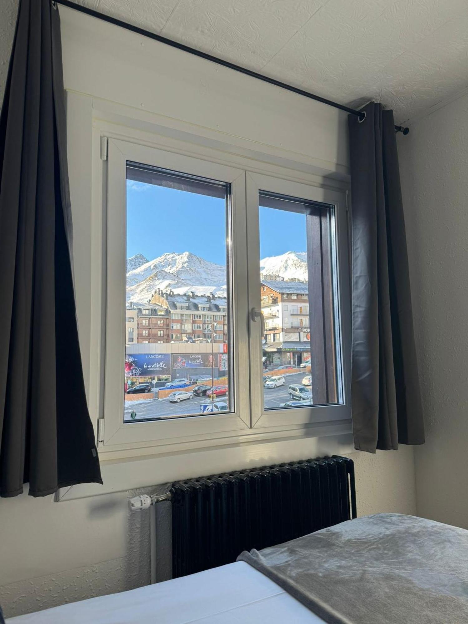 Hotel Panda Pas De La Casa Eksteriør billede
