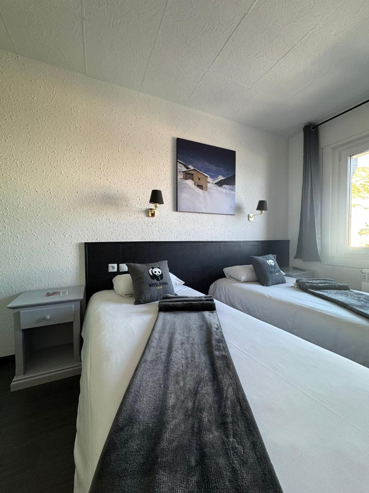 Hotel Panda Pas De La Casa Eksteriør billede